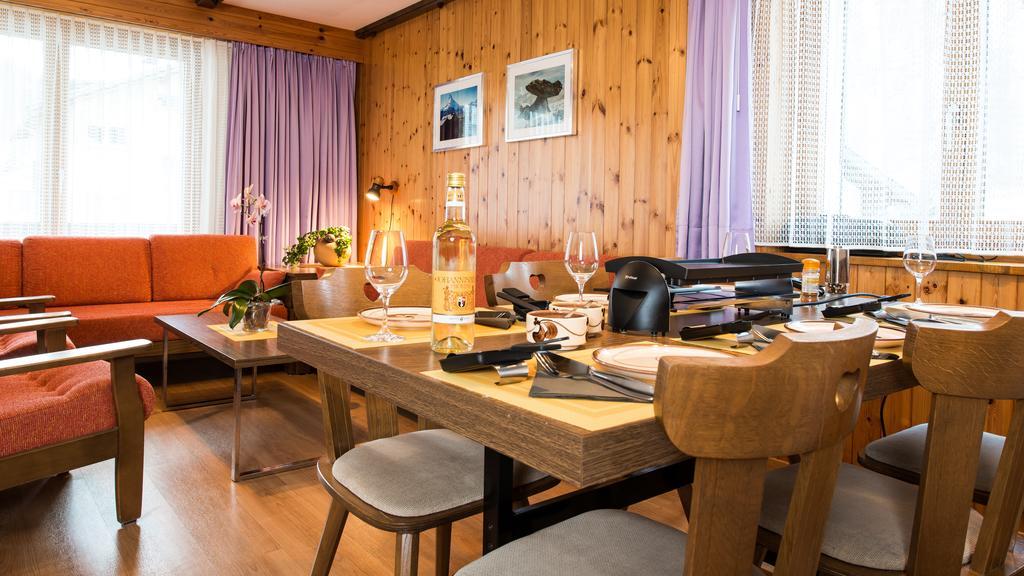 Haus Alba Apartment Saas-Almagell Bagian luar foto